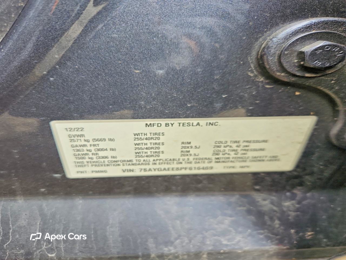 Tesla Model Y 2023