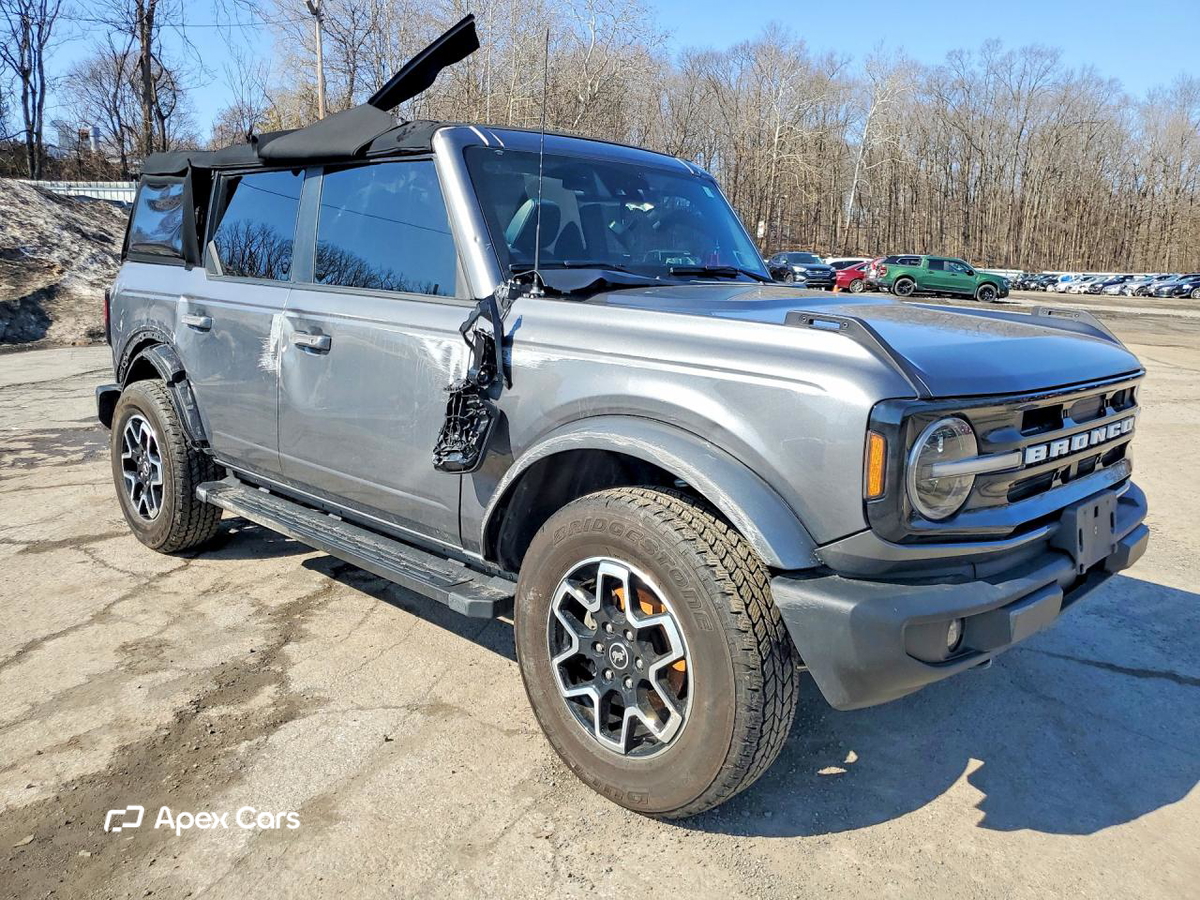 Ford Bronco 2024
