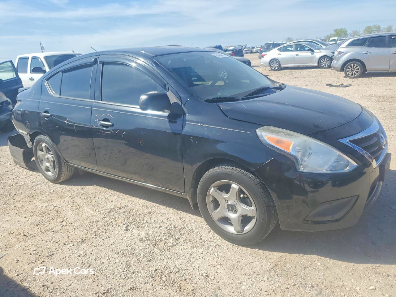 Nissan Versa 2015