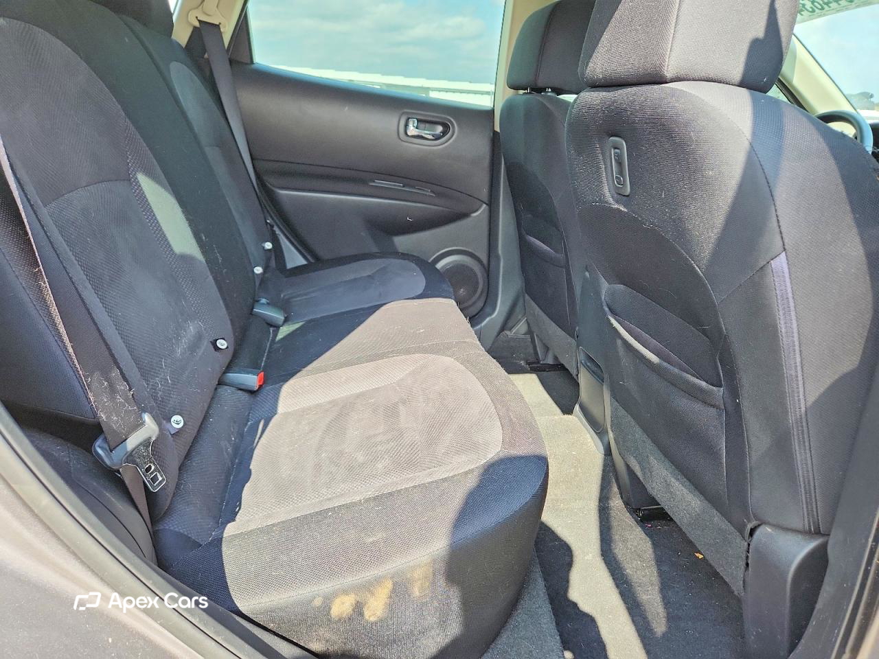 Nissan Rogue 2012