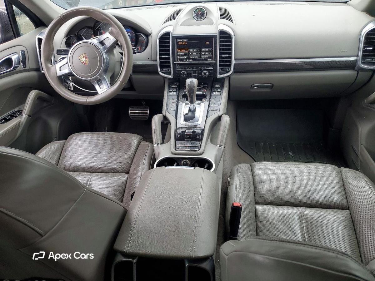 Porsche Cayenne 2013