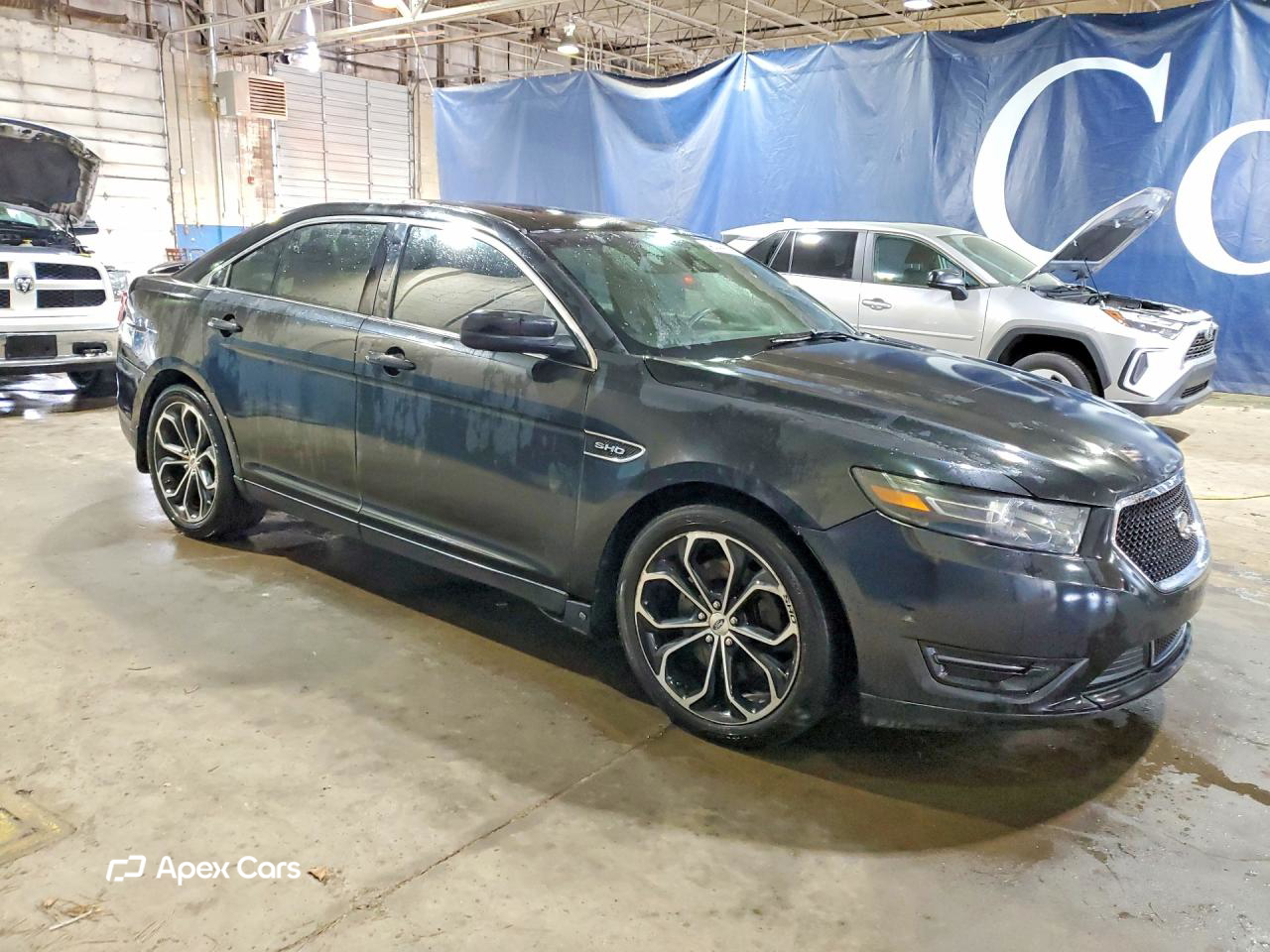 Ford Taurus 2015