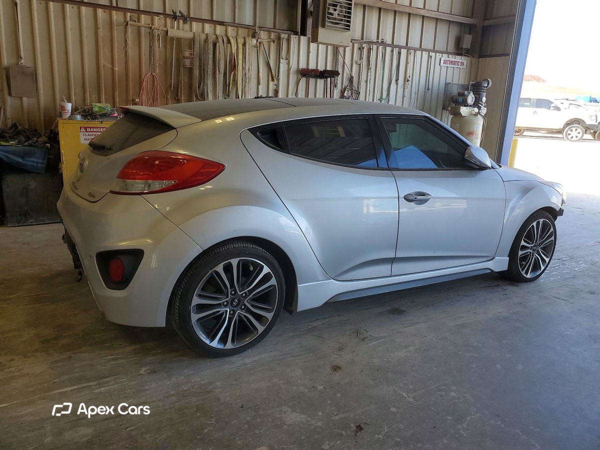 Hyundai Veloster 2016