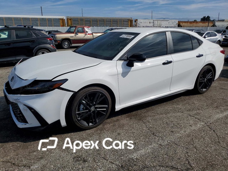 Toyota Camry 2026 - Image 1 of 12