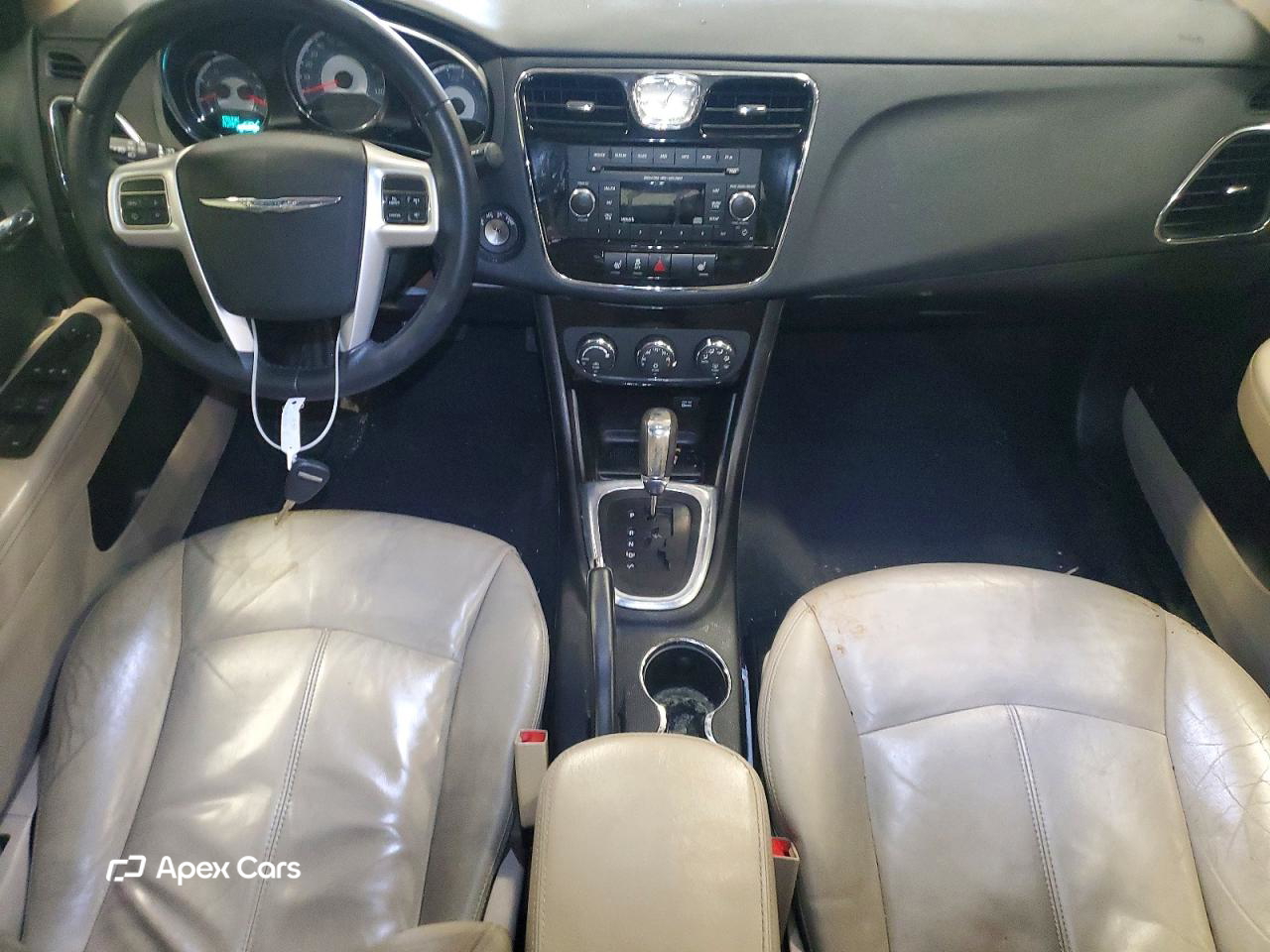 Chrysler 200 2013