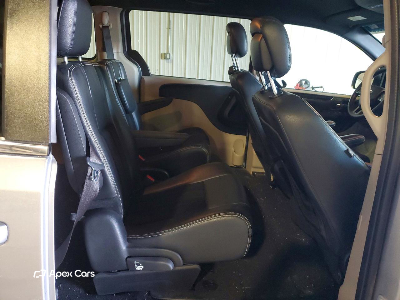 Dodge Caravan 2017