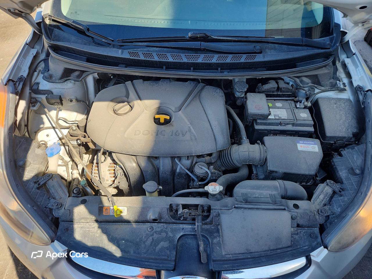 Hyundai Elantra 2012