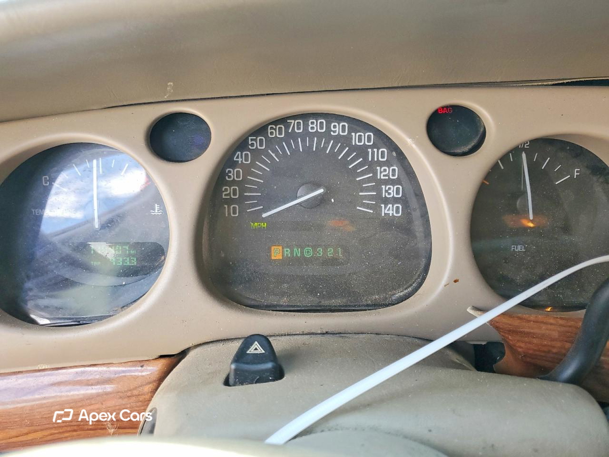 Buick LeSabre 2000