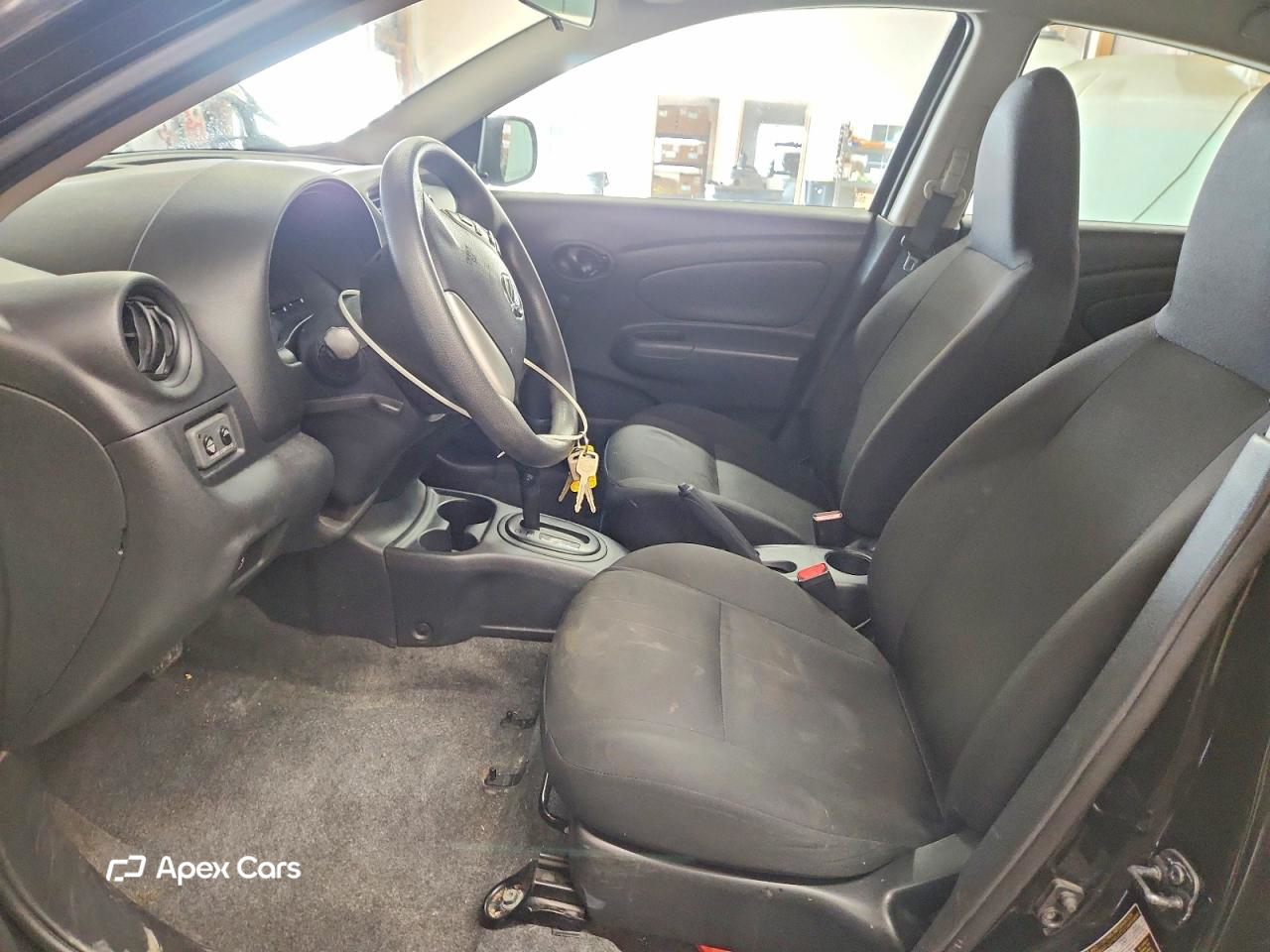 Nissan Versa 2015
