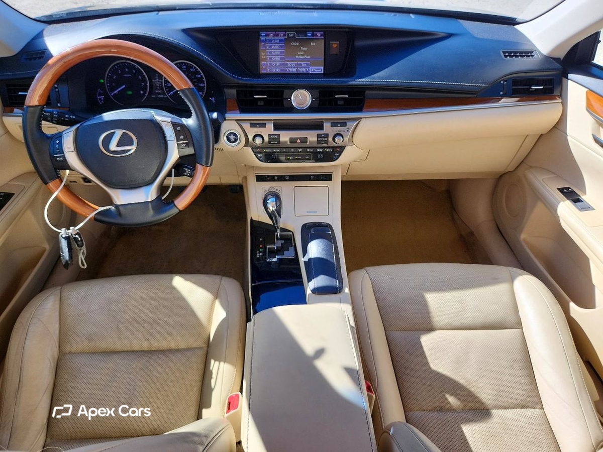 Lexus ES 2014