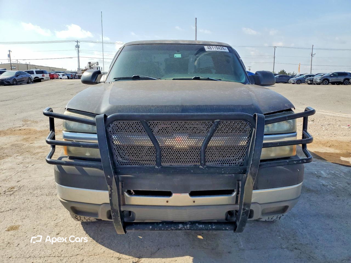 Chevrolet Silverado 2003