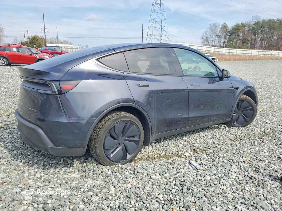 Tesla Model Y 2026