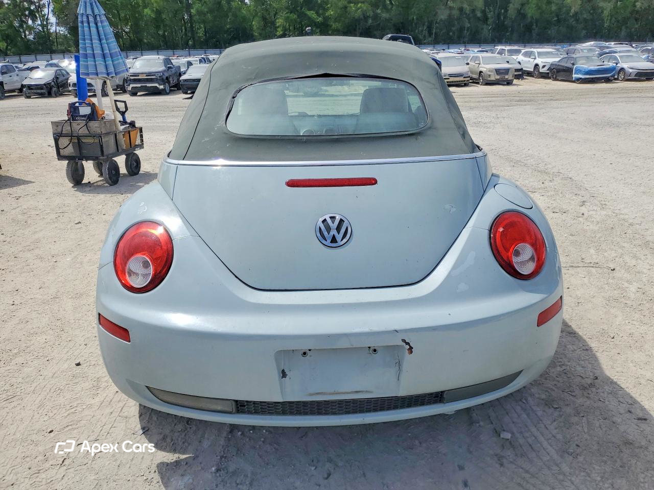 Volkswagen Beetle 2010