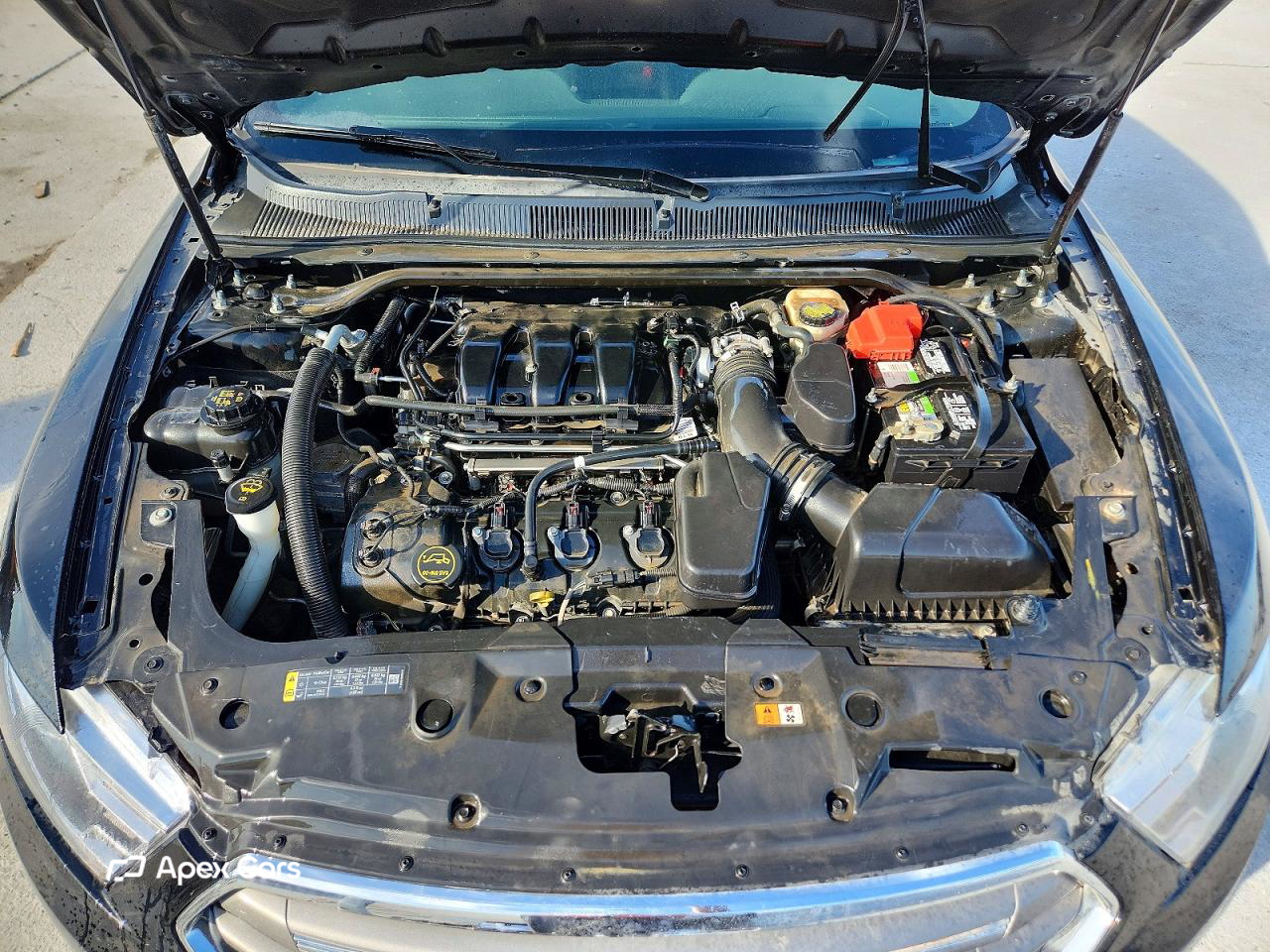 Ford Taurus 2016