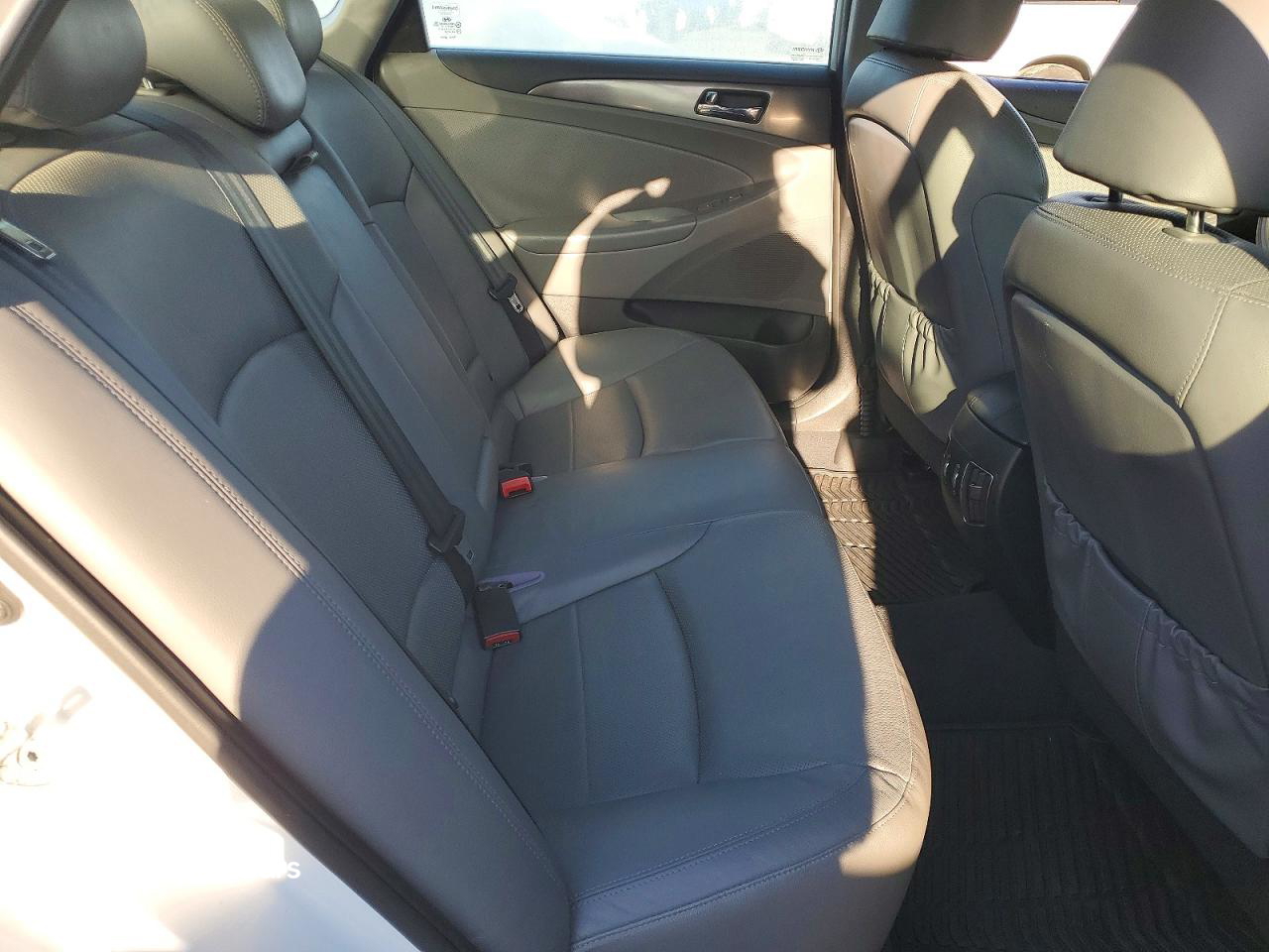 Hyundai Sonata 2013