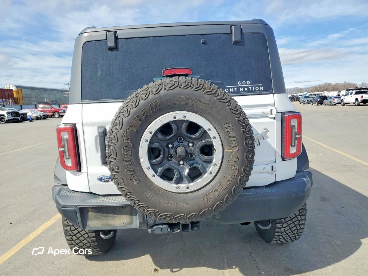 Ford Bronco 2023