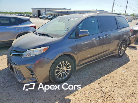 Toyota Sienna 2020 - Image 1 of 14