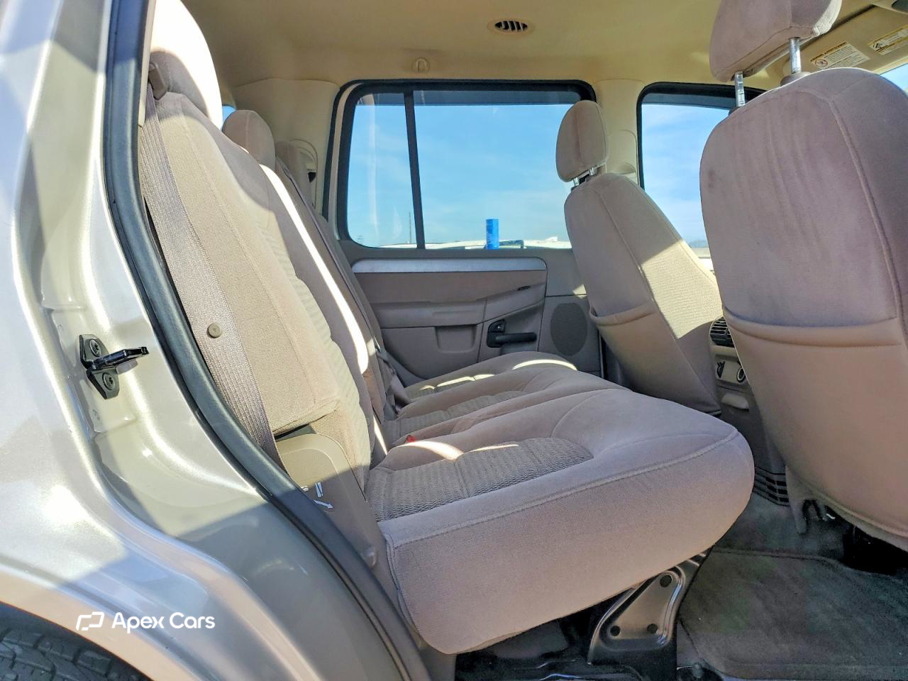 Ford Explorer 2004