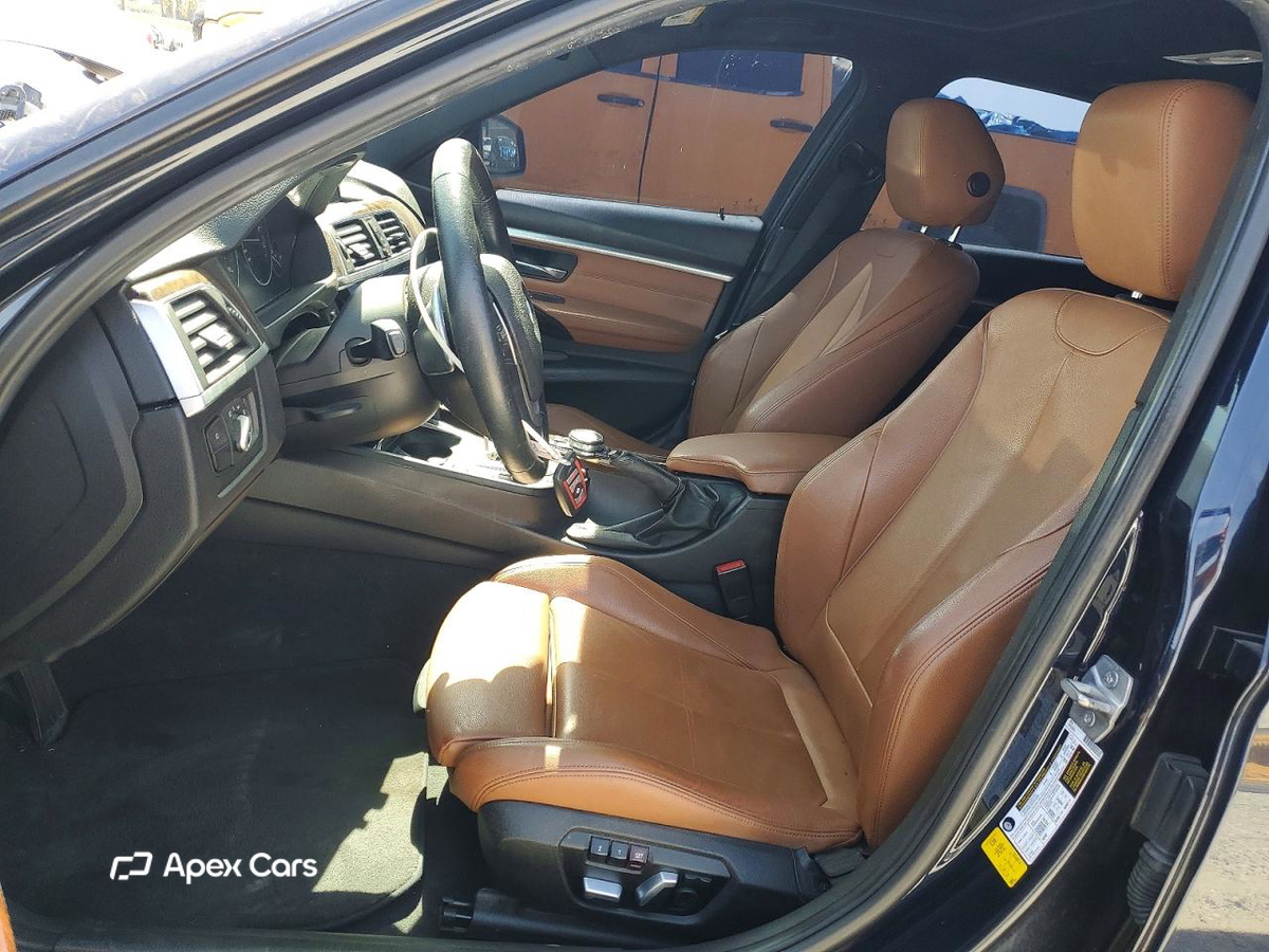 BMW Series 3 2016