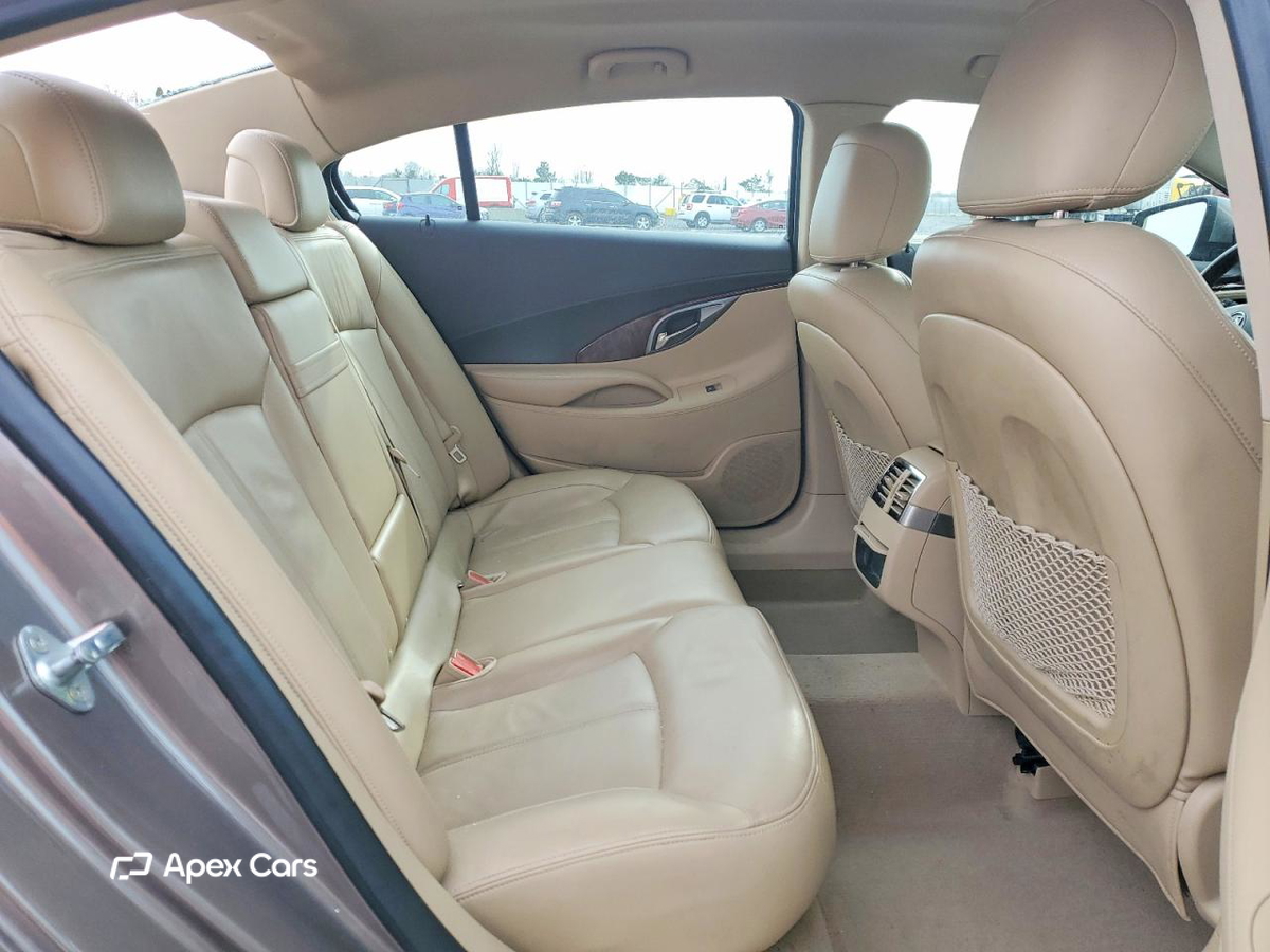 Buick LaCrosse 2012