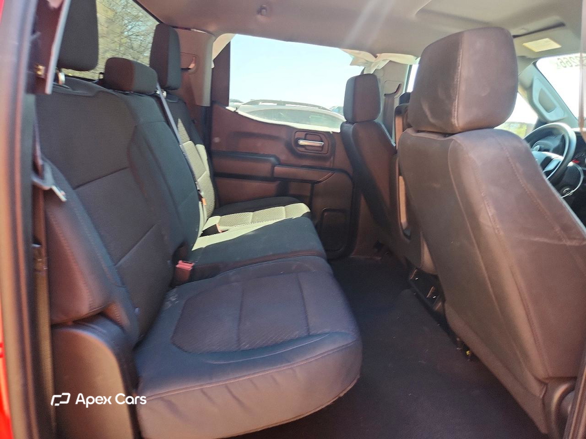 Chevrolet Silverado 2021