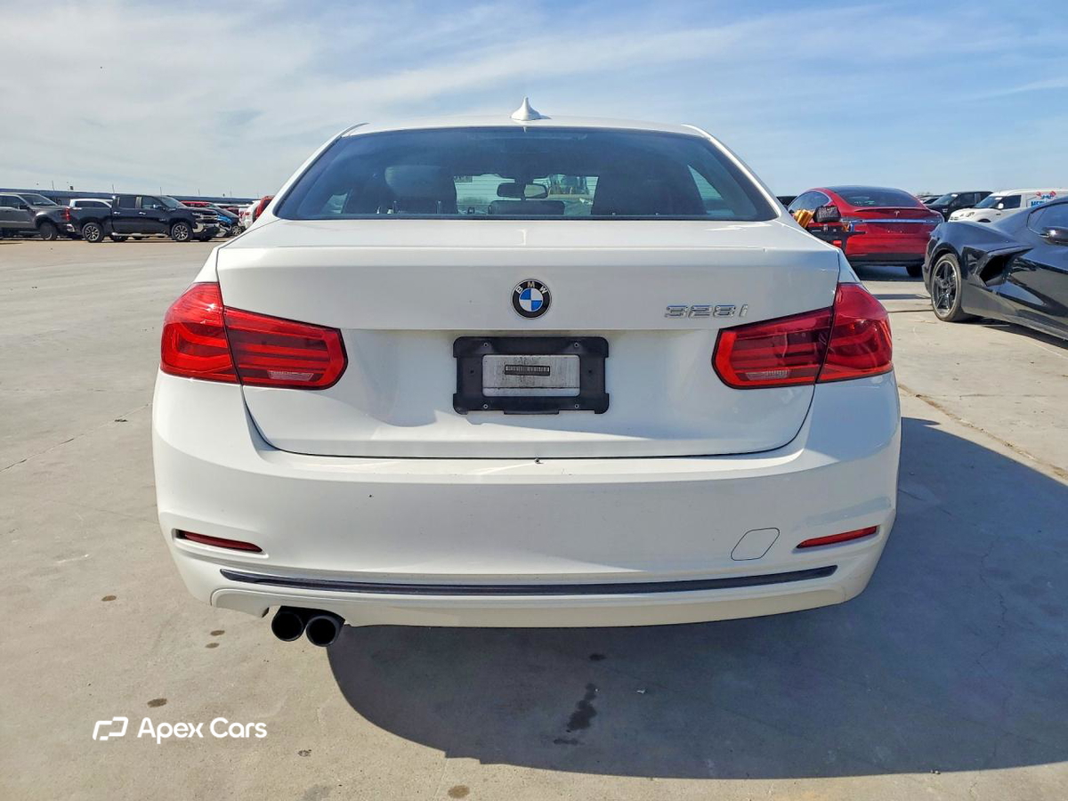 BMW Series 3 2016