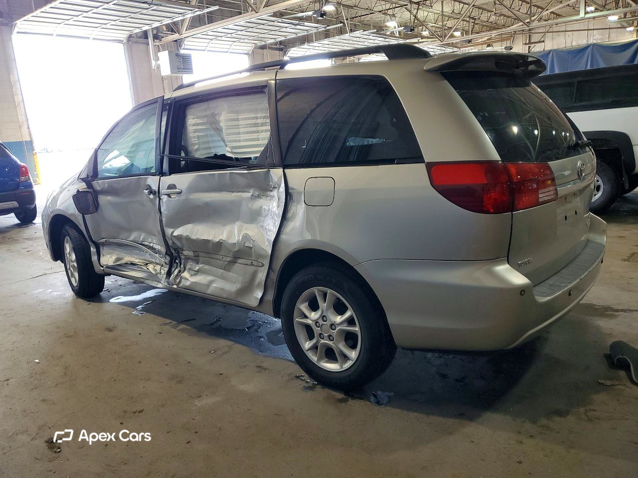 Toyota Sienna 2005