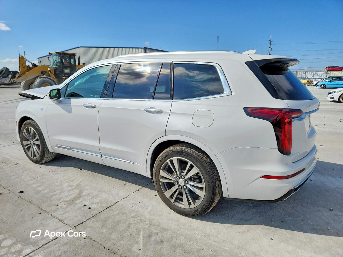 Cadillac XT6 2021