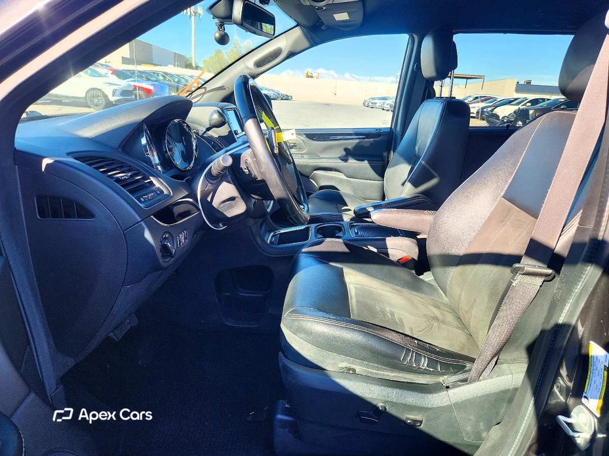Dodge Caravan 2019