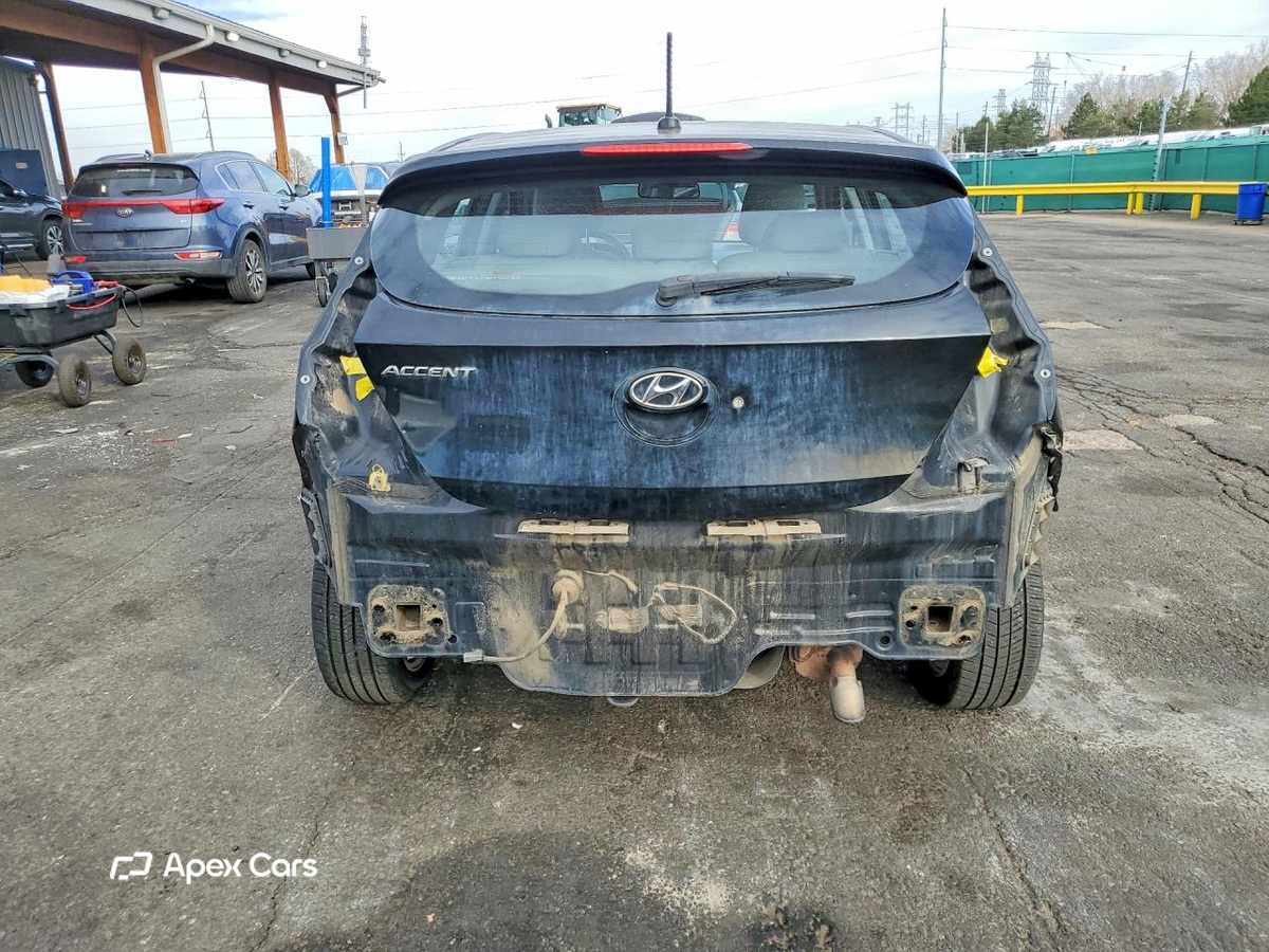 Hyundai Accent 2012