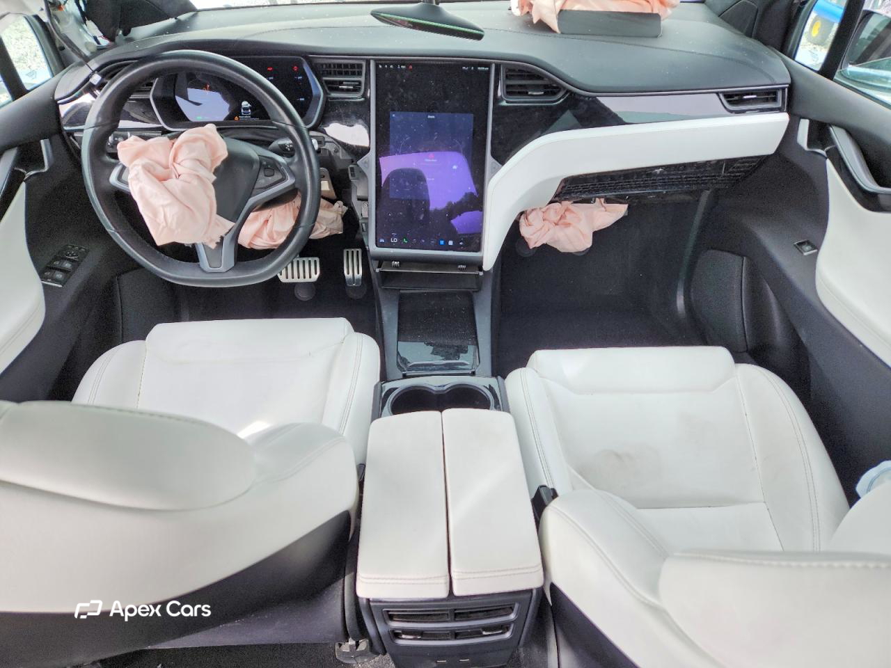 Tesla Model X 2018