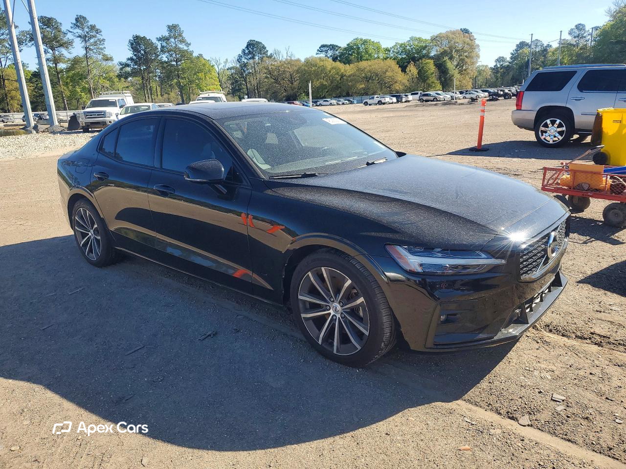 Volvo S60 2022