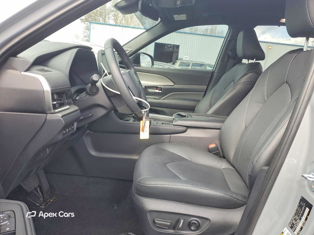 Toyota Highlander 2025