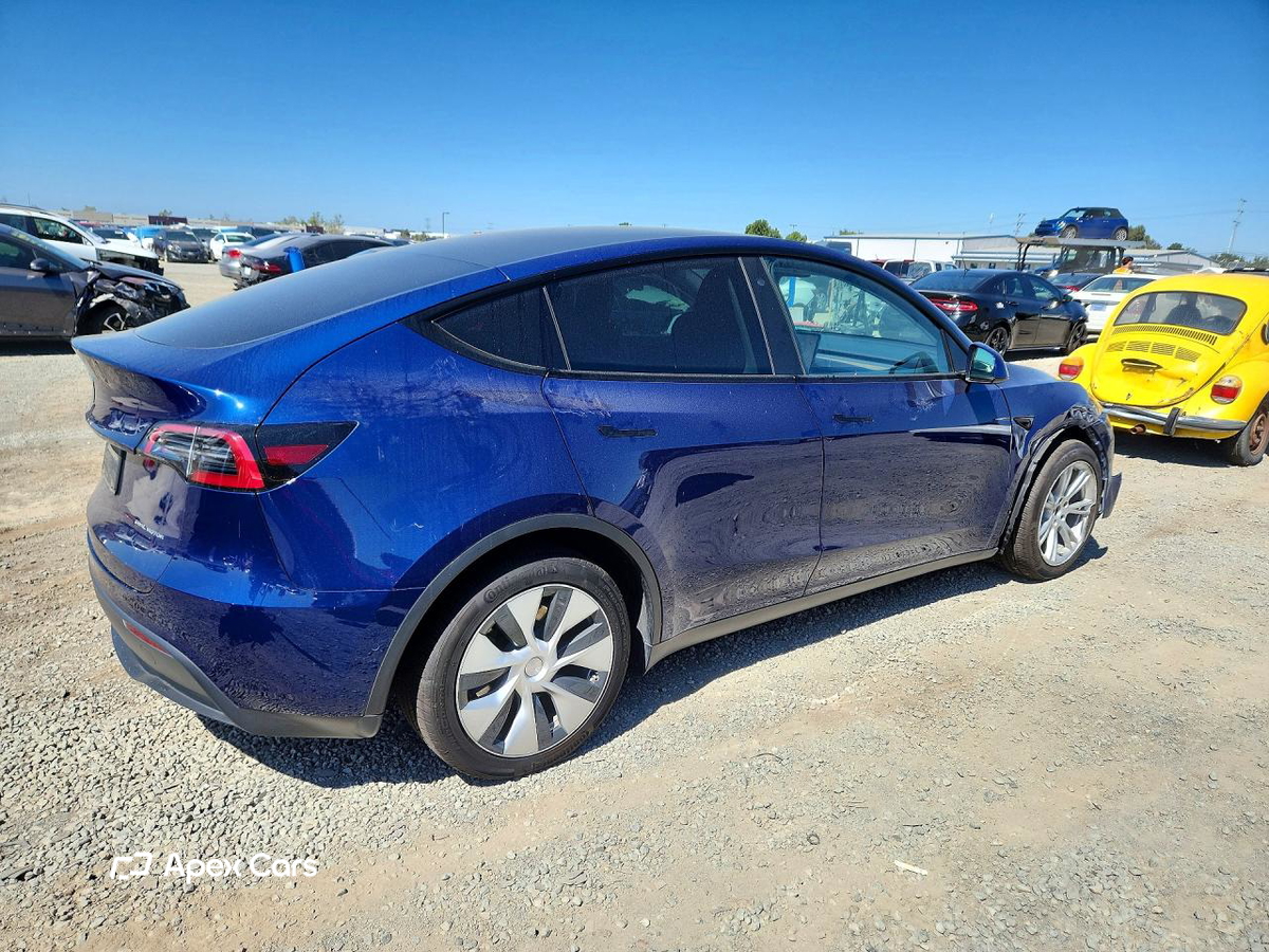 Tesla Model Y 2022