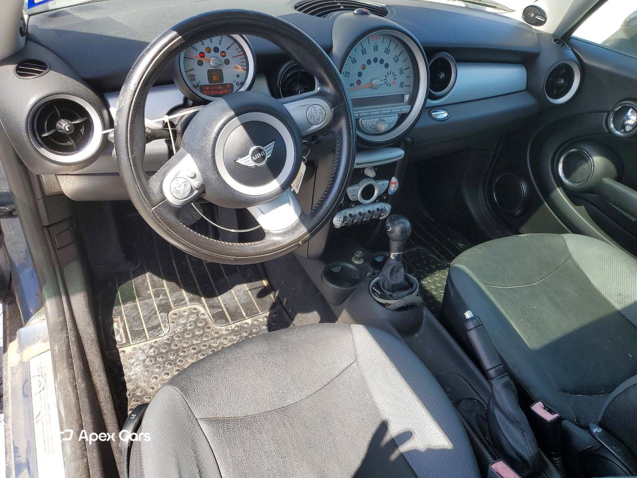 MINI Cooper 2010
