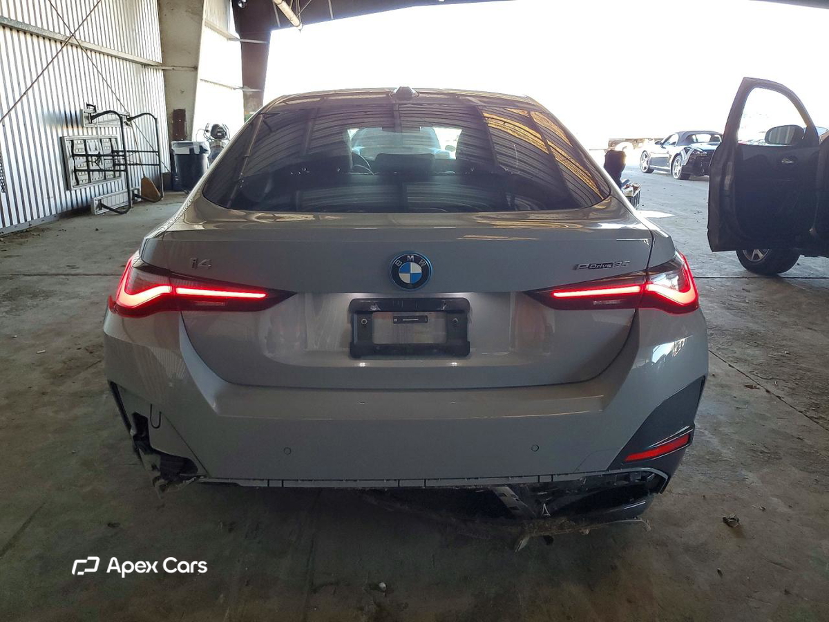 BMW i4 2024