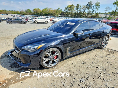 Kia Stinger 2018 - Image 1 of 13