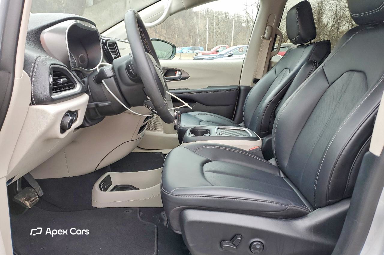 Chrysler Pacifica 2024