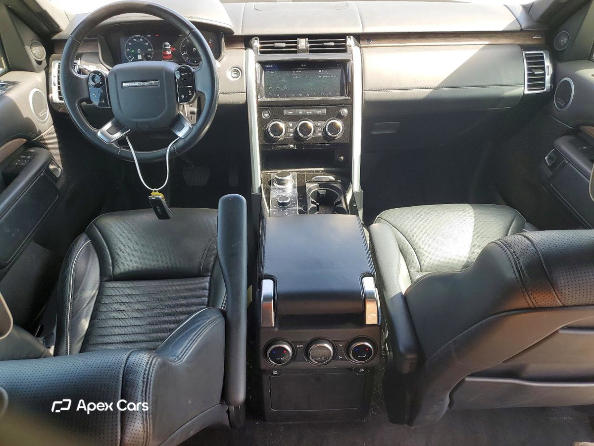 Land Rover Discovery 2019
