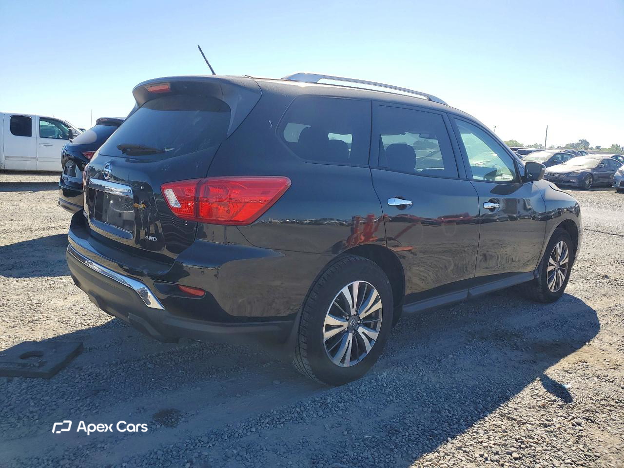 Nissan Pathfinder 2018