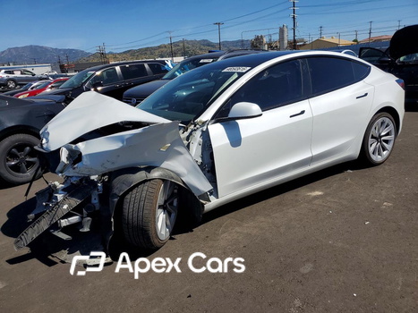 Tesla Model 3 2023 - Image 1 of 13