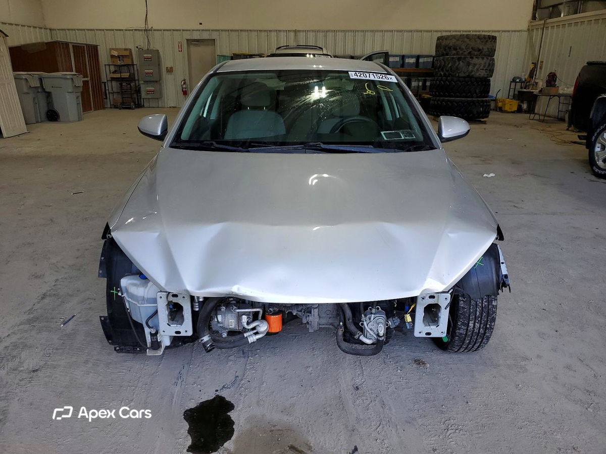 Hyundai Elantra 2018