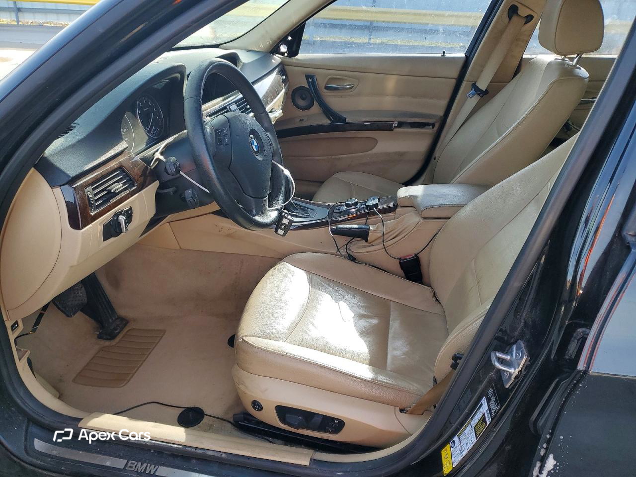 BMW Series 3 2011