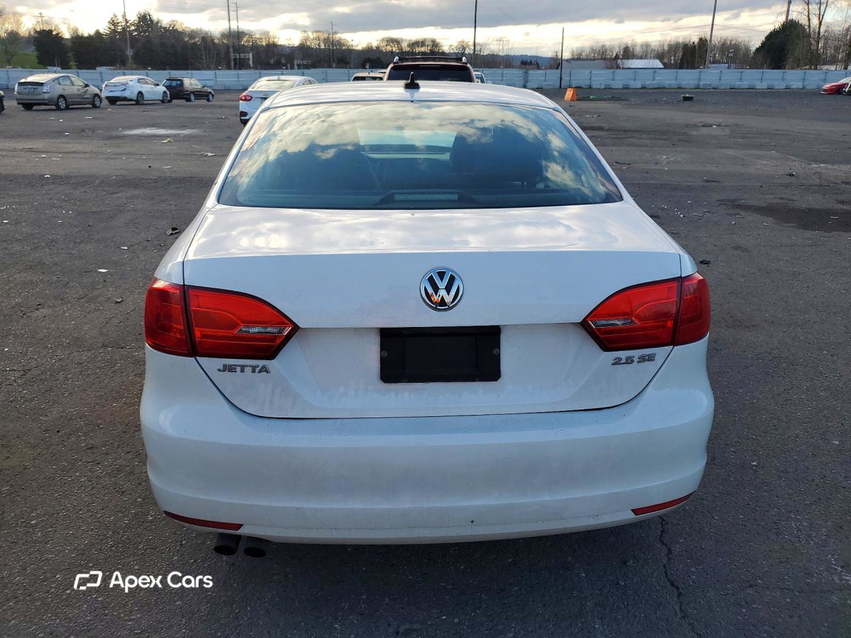 Volkswagen Jetta 2012