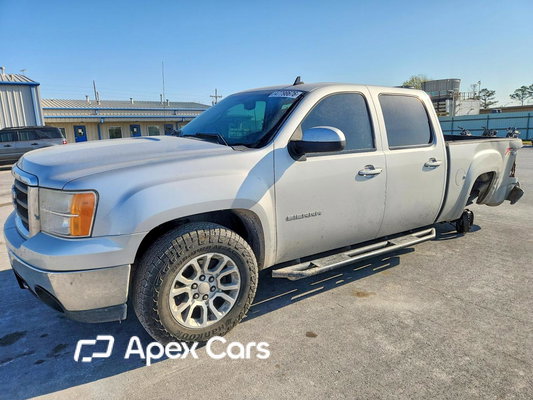 GMC Sierra 2010 - Image 1 of 12