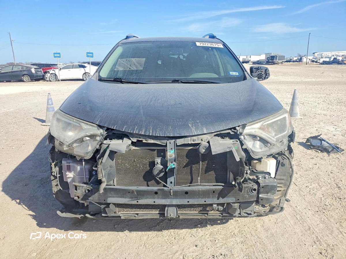 Toyota RAV 4 2016