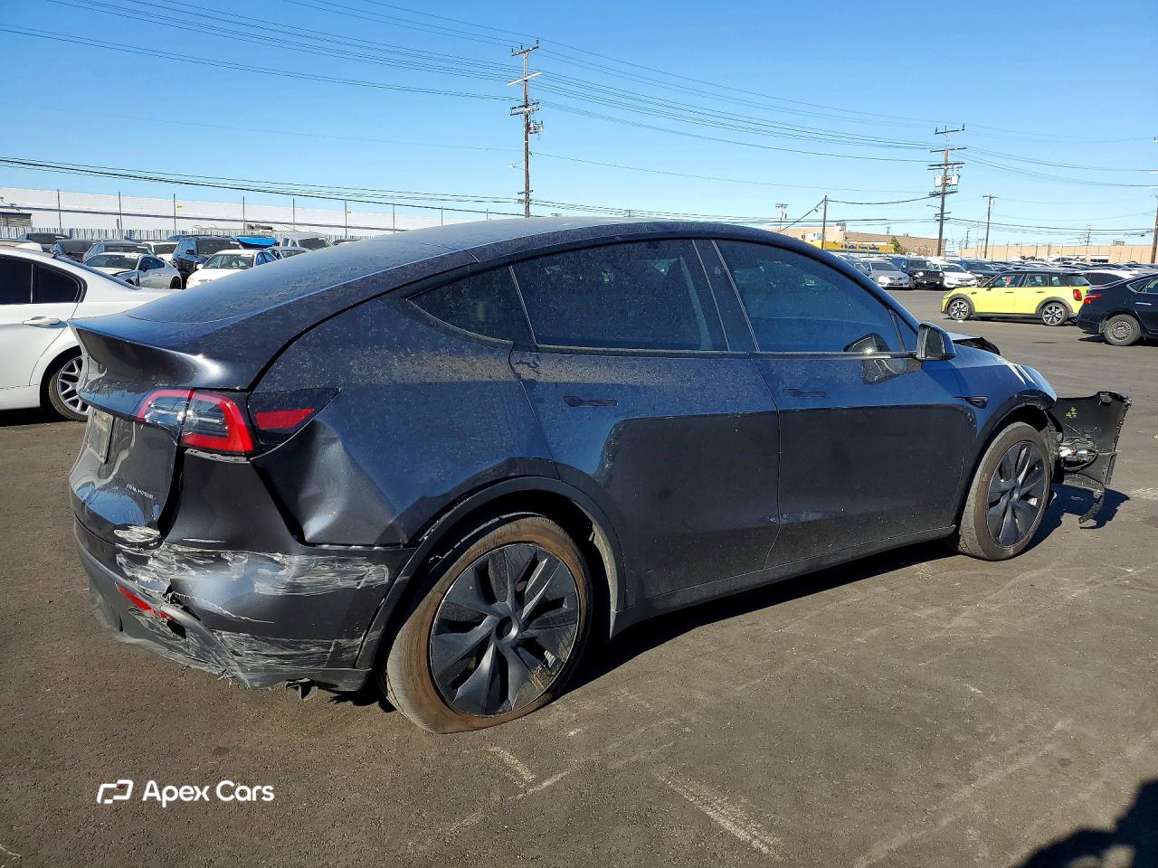 Tesla Model Y 2024