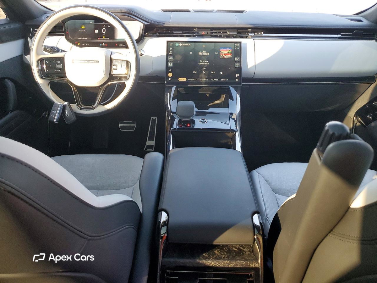 Land Rover Range Rover 2025