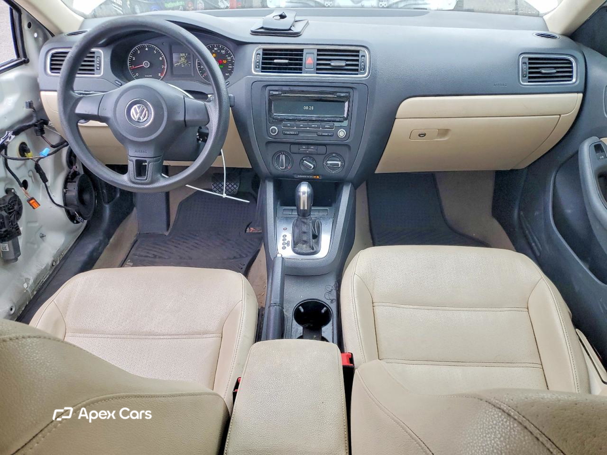 Volkswagen Jetta 2012