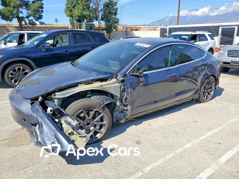 Tesla Model 3 2020 - Image 1 of 12